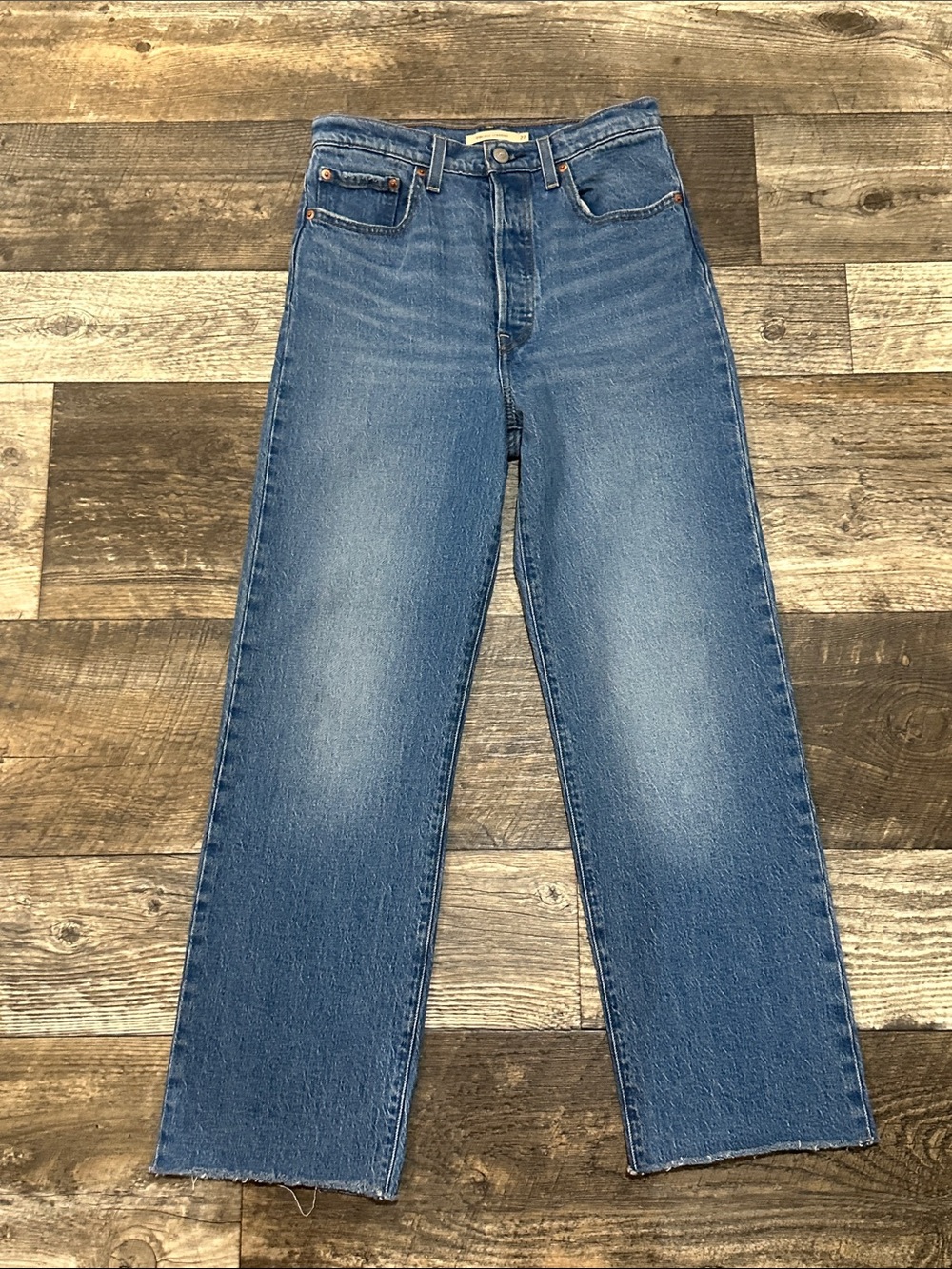 Levi’s Ribcage Straight